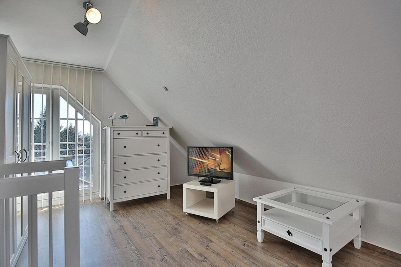 Haus Parkblick, Timmendorfer Strand Haus Parkblick Appartement 12 Esterno foto